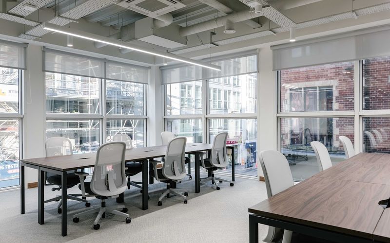 24-26 Arthur Street, Belfast Image 5