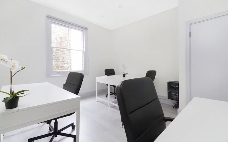 192-196 Campden Hill Road, Notting Hill Gate, 8 DESKS 192-196 Campden Hill Road, Notting Hill Gate Image 1