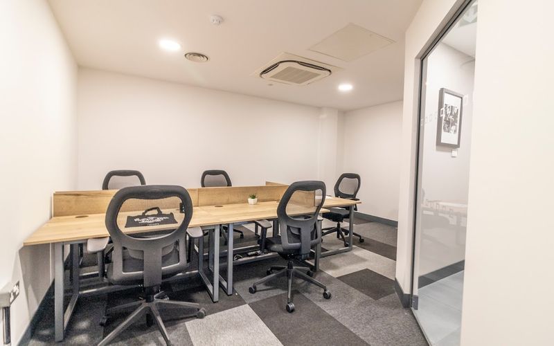 10-12 East Parade, Leeds Image 3