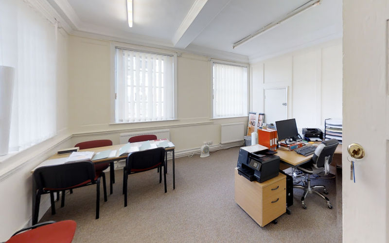 2 Huntingdon Street, St Neots Cambridgeshire Image 2