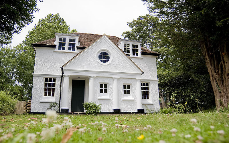 The Lodge Thorncroft Manor, Leatherhead Surrey Image 5