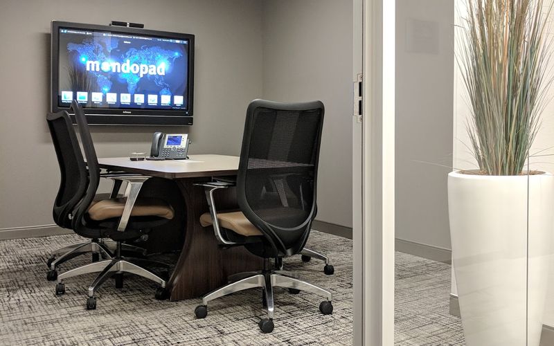 150 S Wacker Dr, Chicago Image 3