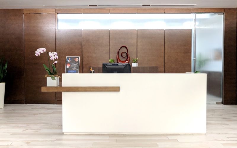 150 S Wacker Dr, Chicago Image 1