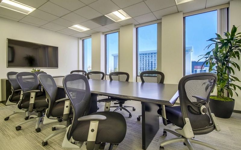 5901 W Century Blvd, Los Angeles Image 8