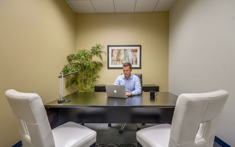 27240 Turnberry Ln, Valencia Image 7