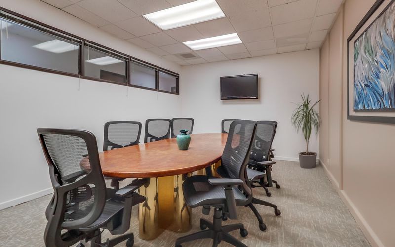 11500 W Olympic Blvd, Los Angeles Image 2