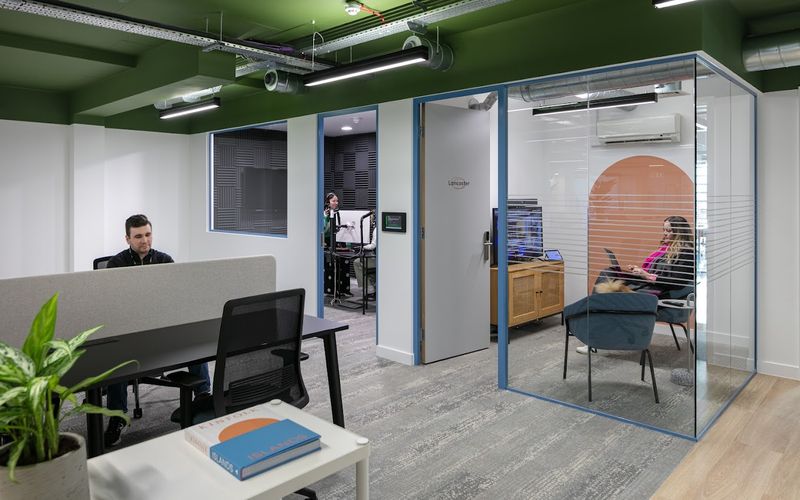 131 Upper Richmond Rd, Putney Image 2