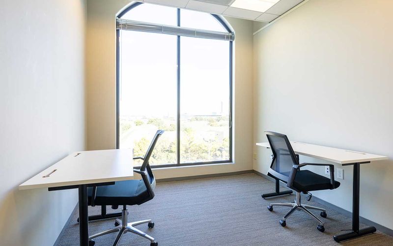 3120 Southwest Fwy, Houston Image 2