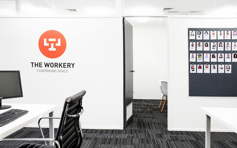 6 Riddell Parade, Elsternwick Image 6