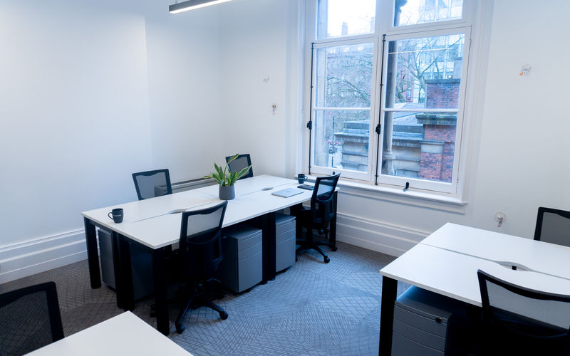 2 Mount Street, Manchester Image 8