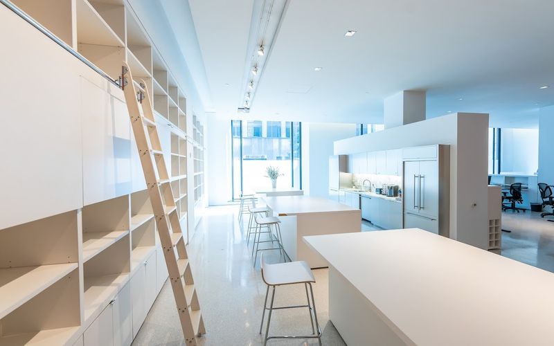 808 Travis St, Houston Image 1