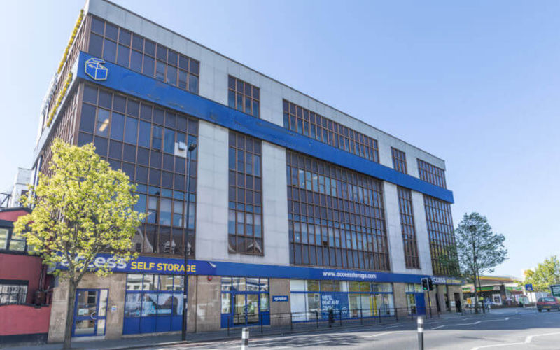 207-211 The Vale, Greater London, 10 DESKS 207-211 The Vale, Greater London Image 1