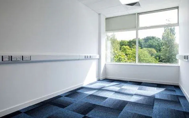 372 Ealing Road, Alperton Image 1