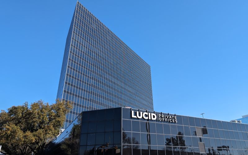 24 Greenway Plaza, Houston Image 10