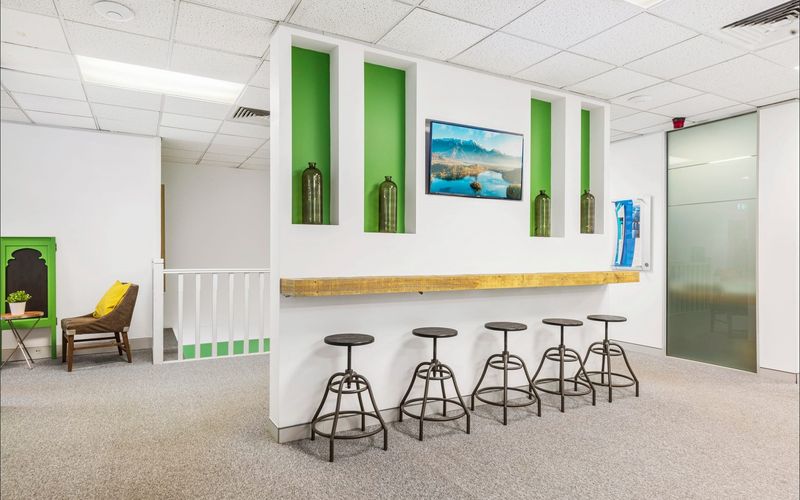 175 Lower Gibbes Street, Roseville Image 3