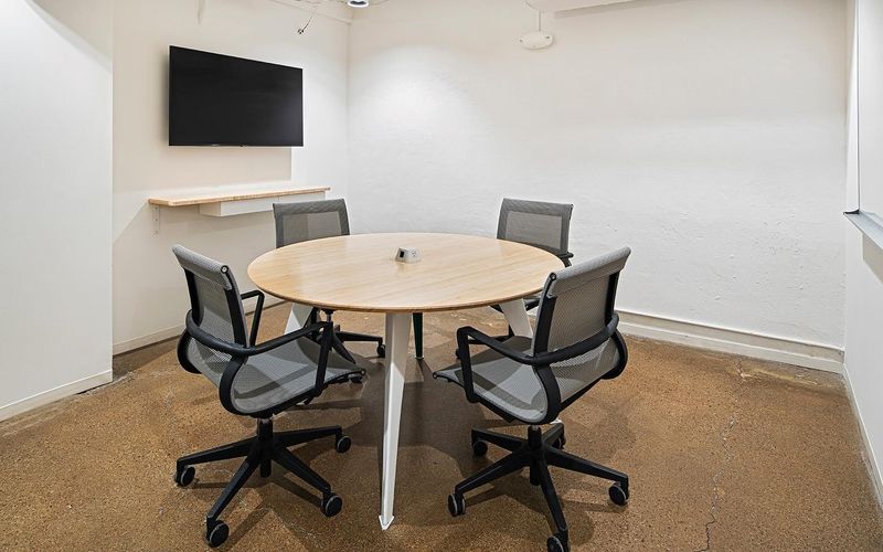 220 S Main St, Royal Oak Image 1