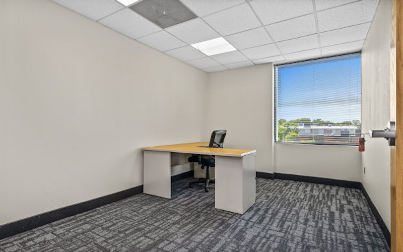 100 Cummings Center, Beverly Image 1