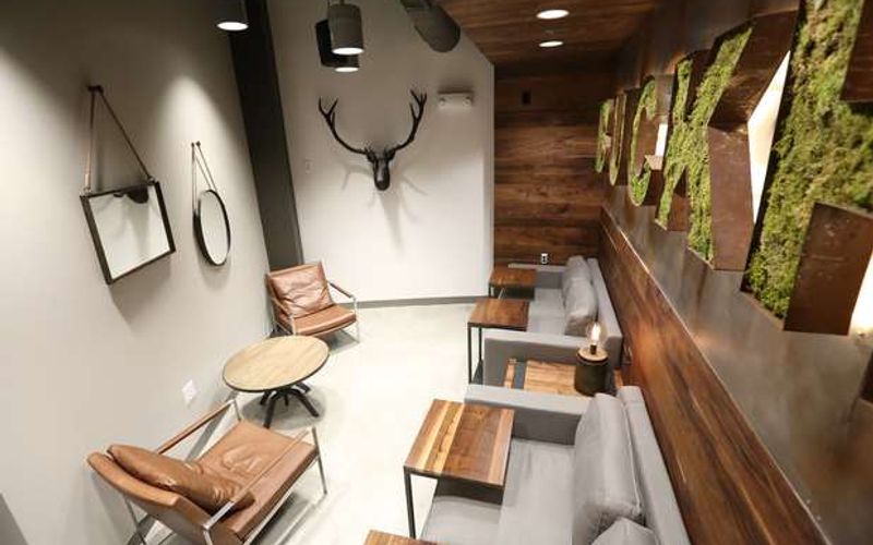 3365 Piedmont Rd Ne, Atlanta Image 2