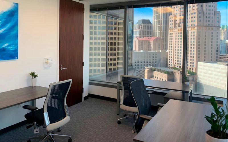 1100 Peachtree St Ne, Atlanta Image 2