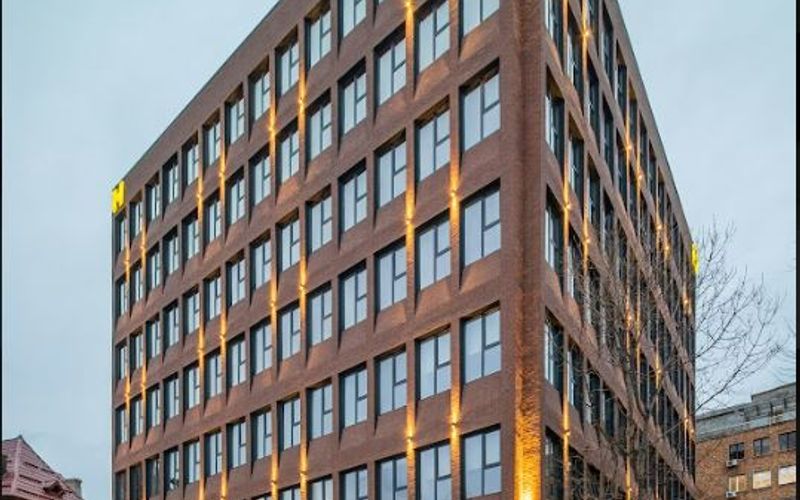 21 Tudor Arghezi Street, District 2 Image 6