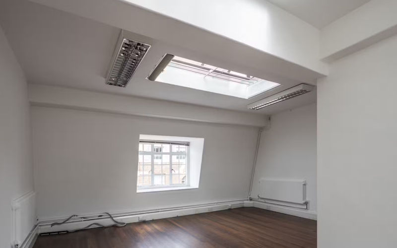 65 Margaret Street, Fitzrovia Image 1