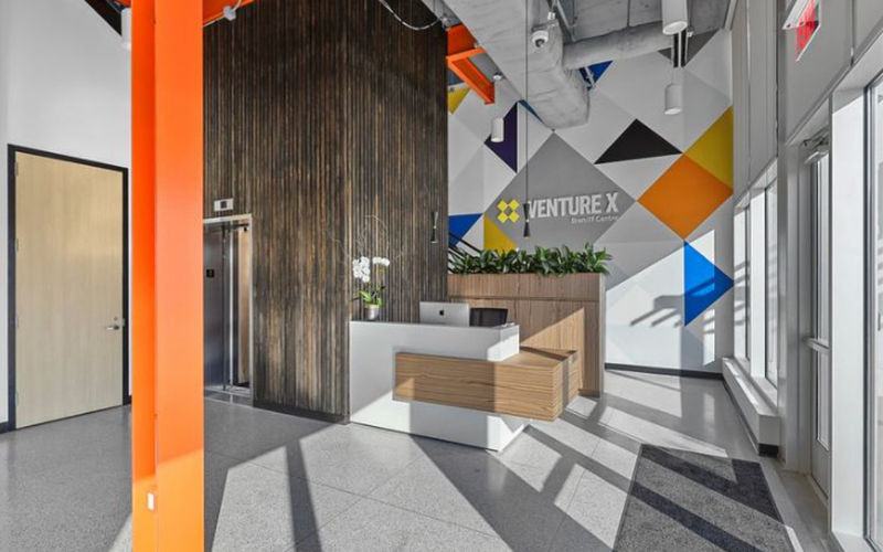 7701 Lemmon Ave, Dallas Image 3