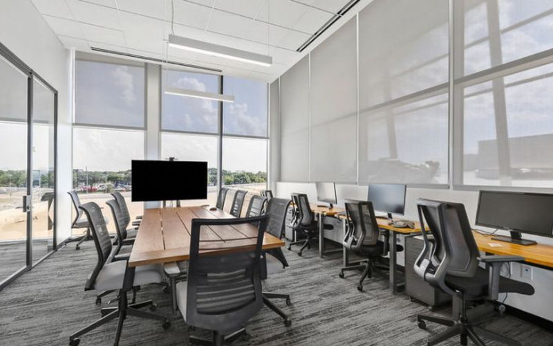 7701 Lemmon Ave, Dallas Image 6