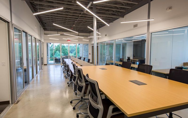 18911 Hardy Oak Blvd, San Antonio, 5 DESKS 18911 Hardy Oak Blvd, San Antonio Image 1