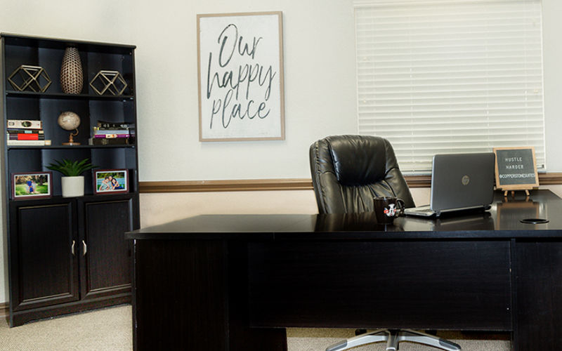 3632 Land O' Lakes Blvd, Land O' Lakes, 2 DESKS 3632 Land O' Lakes Blvd, Land O' Lakes Image 1