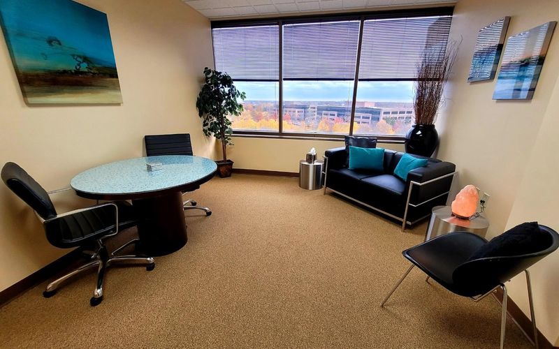 655 Metro Pl S, Dublin Image 3