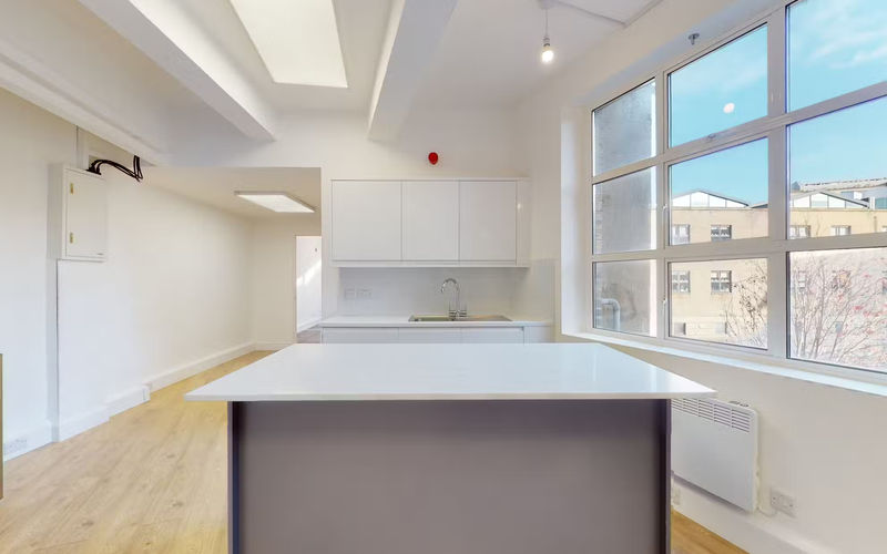 30 Warner Street, Greater London Image 6