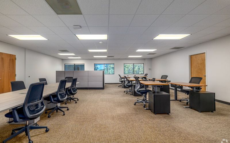 6135 Park South Drive, Charlotte Image 11