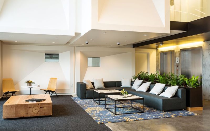 329 Ne Couch St, Portland Image 6