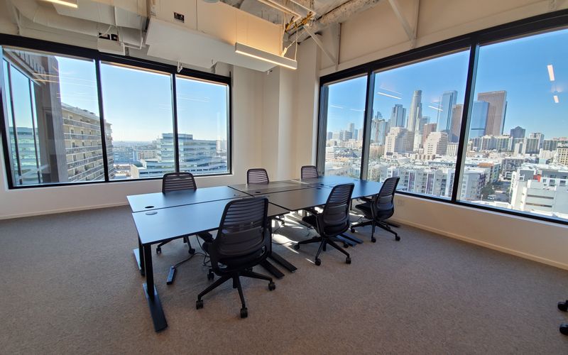 360 E 2nd St, Los Angeles Image 12