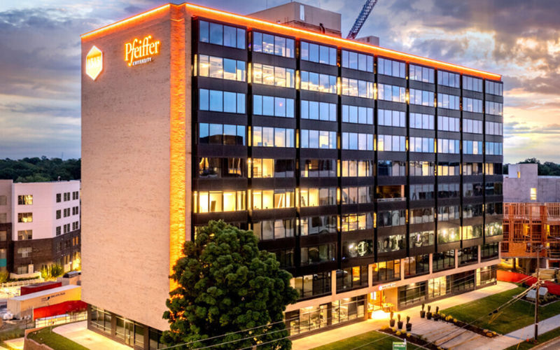 1515 Mockingbird Lane, Charlotte Image 15