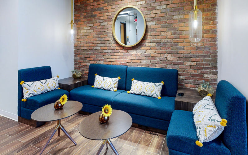 1213 W Morehead St, Charlotte Image 11