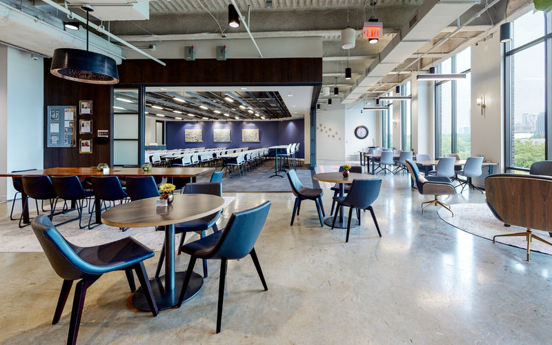 1213 W Morehead St, Charlotte Image 8