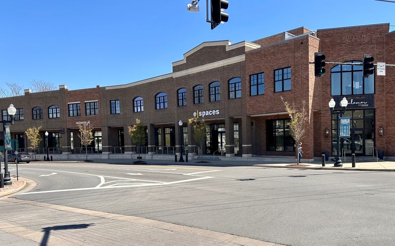 99 E Main Street, Franklin Image 11