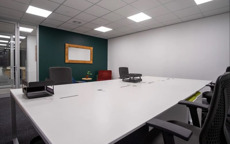 138 Kelvin Drive, Morningside Image 4