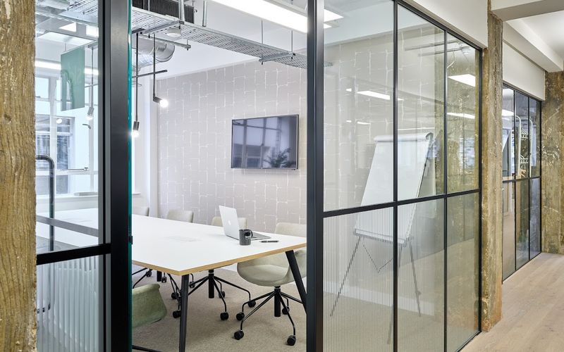 229-231 High Holborn, Greater London Image 3