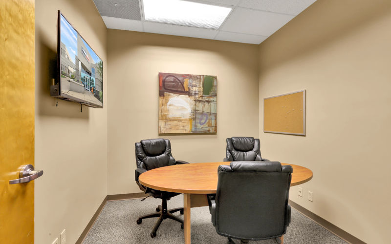 691 Trade Center Blvd, Chesterfield Image 4