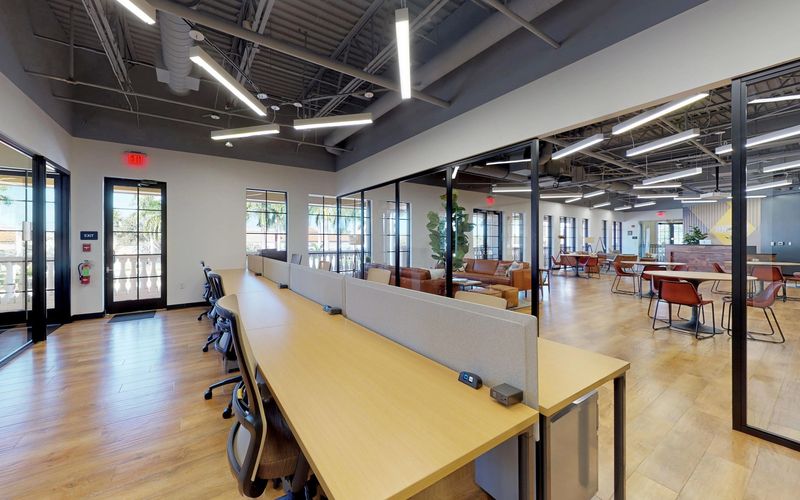 2000 Pga Boulevard, Palm Beach Gardens Image 6