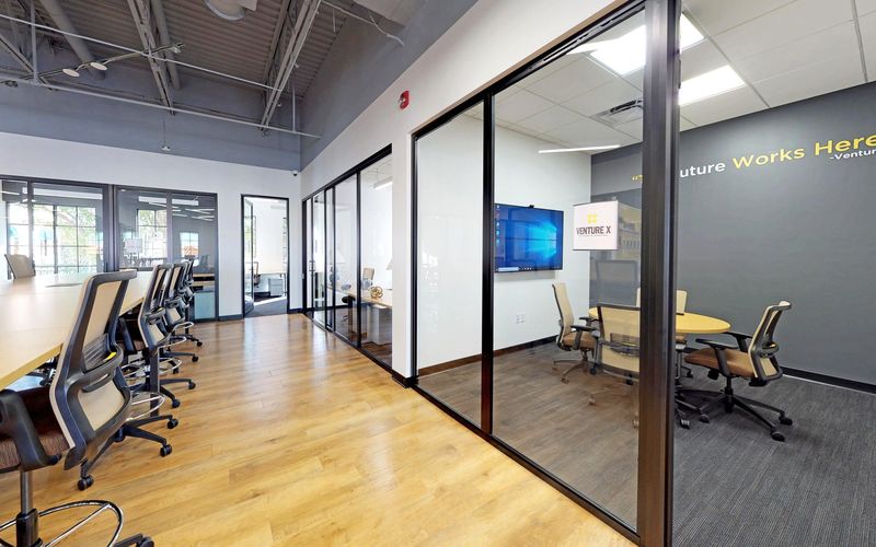 2000 Pga Boulevard, Palm Beach Gardens Image 8