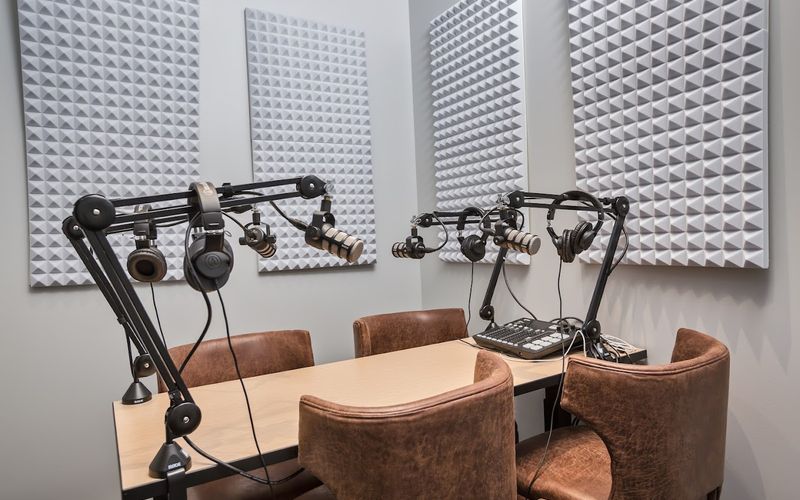 6515 Longshore Lp, Dublin Image 9