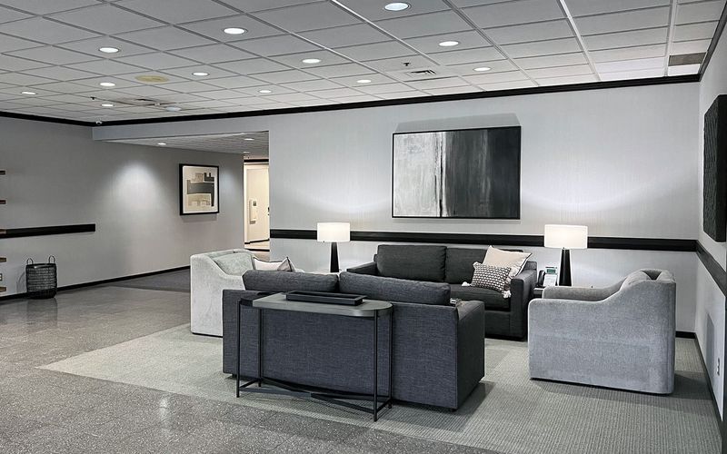 26677 W 12 Mile Rd, Southfield Image 6