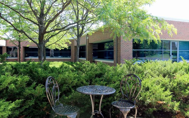 27475 Ferry Rd, Warrenville Image 8