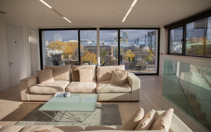 56-60 Saint Johns Street, London Image 3