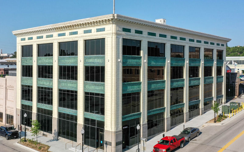 1901 Howard St, Omaha Image 10