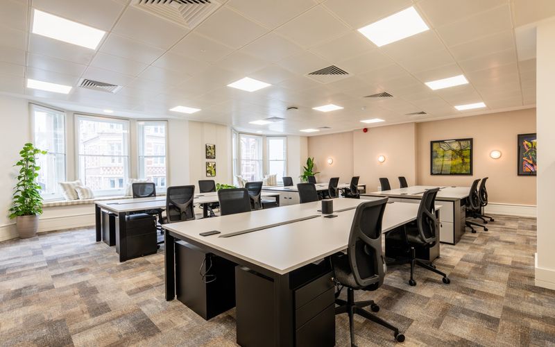 166 Piccadilly, St James's Image 1