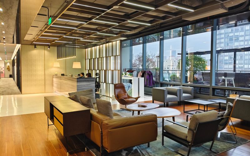 826 Century Avenue, Shanghai Image 5